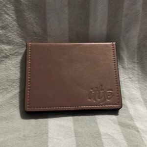 Ittse four pan magnetic eye shadow palette